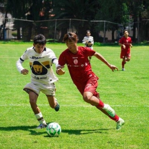 比亚迪助力中国足球小将 第一次现场圆梦世界杯